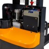Zoom sur l'intérieur du moteur du gerbeur électrique levée 3500mm fourches 1550 mm