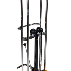 Zoom sur la double chaîne du mini gerbeur 1700 mm