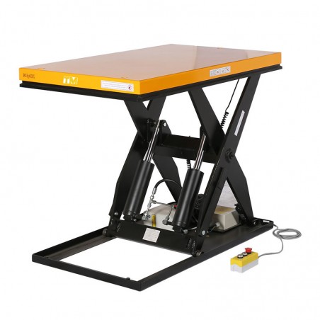 Table élévatrice électrique fixe 2000 kg Plateau 1300x800mm 380 Volts position haute